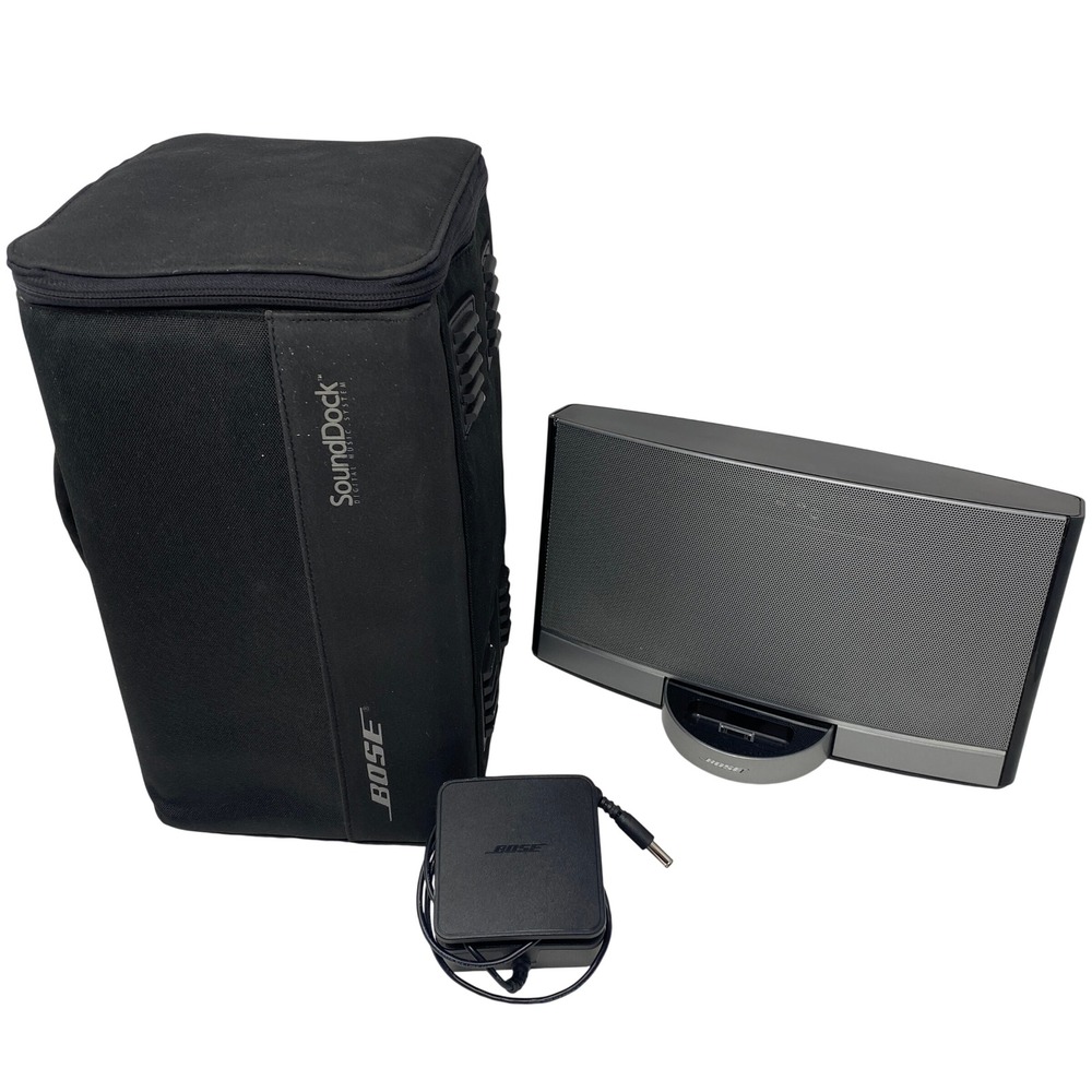 Bose SoundDock Portable Digital Music System Black Silver With Case